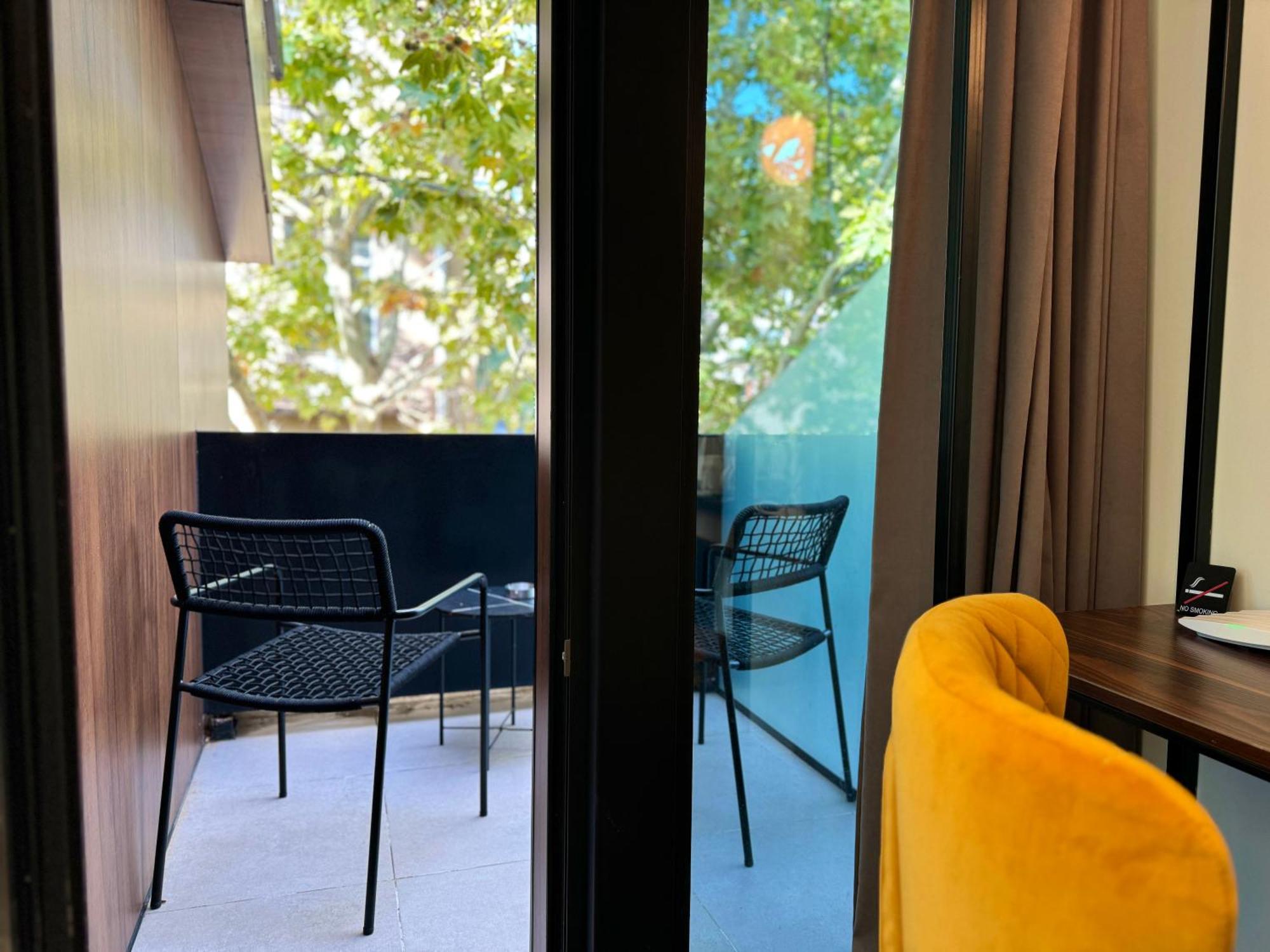 Tbilisi Edition - Design Hotel & Private Spa Exteriör bild